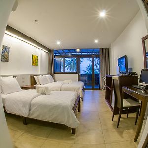 Triple Room Sea View